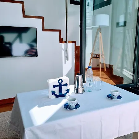 El Camarote Del Fraga En Pleno Centro De Con Parking Vigo